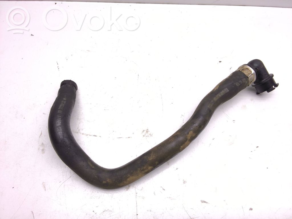 Volvo V70 Conductă/furtun lichid de răcire motor