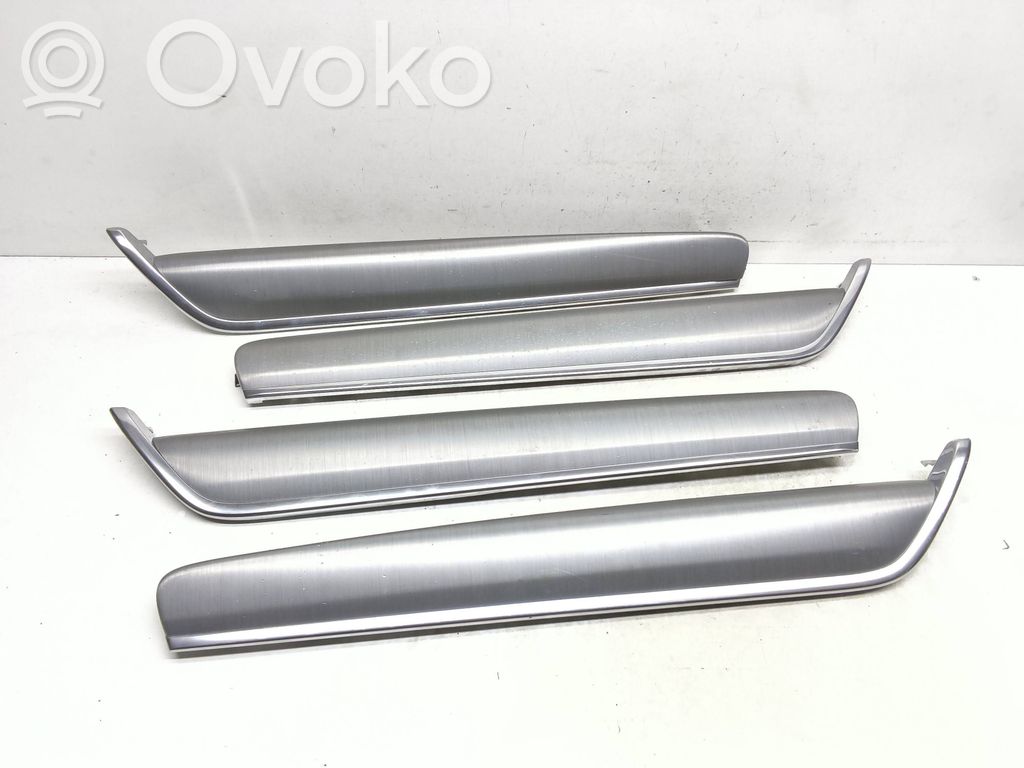 Volvo S90, V90 Boczki / Tapicerka drzwi / Komplet 