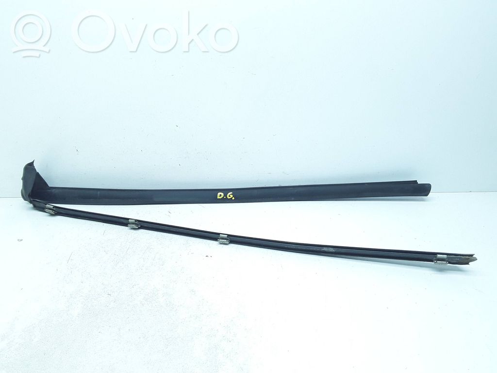 Mercedes-Benz CLK A209 C209 Cheder cauciuc geam spate 