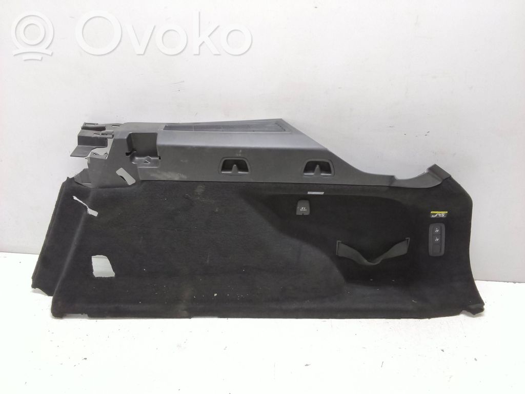 Volvo S90, V90 Boczek / Tapicerka / bagażnika 