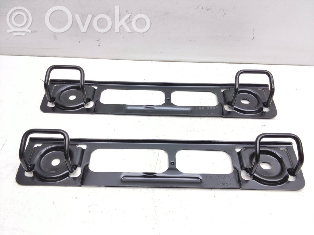 Soporte ISOFIX   06815557