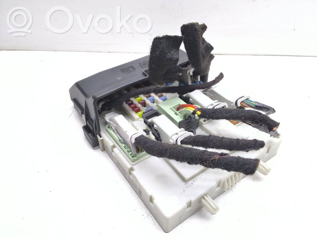 Sulakemoduuli   31394963