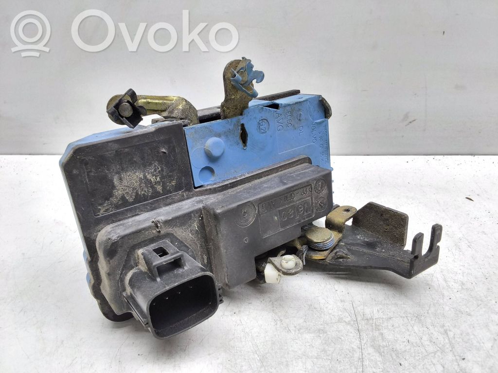Etuoven lukko