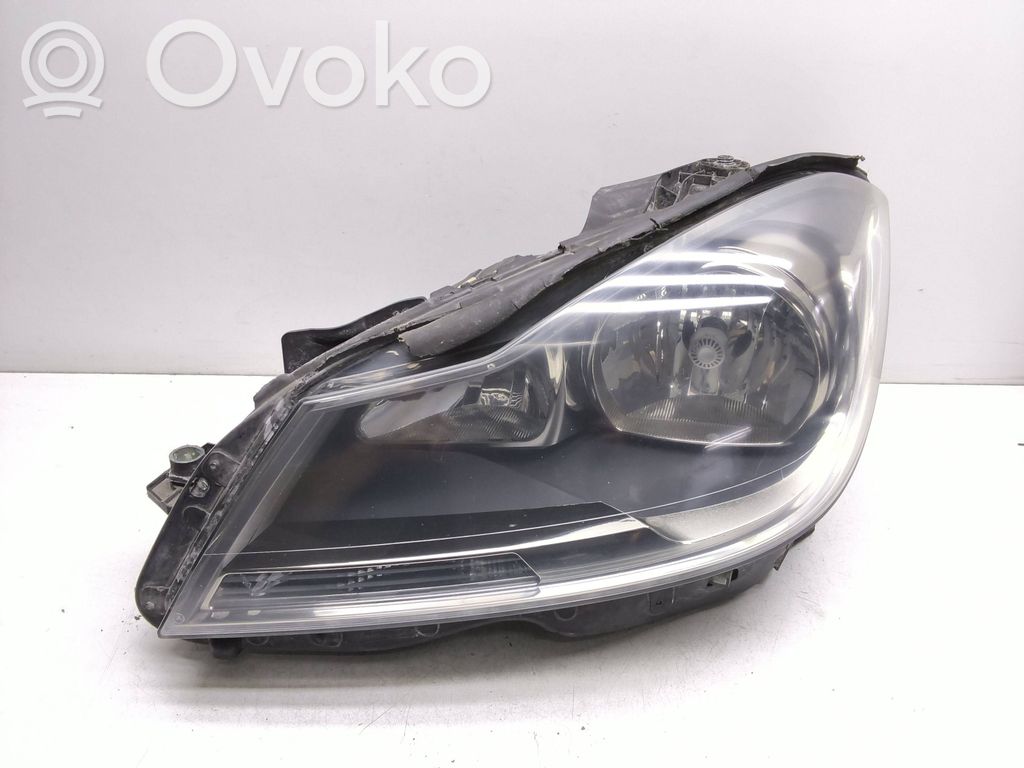 Mercedes-Benz C W204 Phare frontale