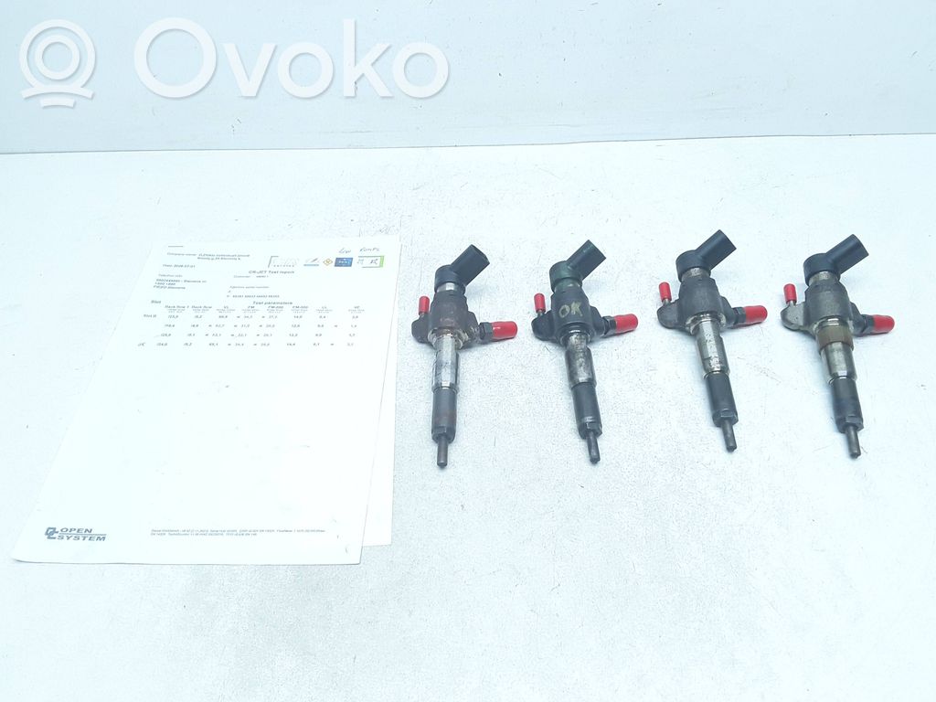 Volvo V40 Set injectoare combustibil 