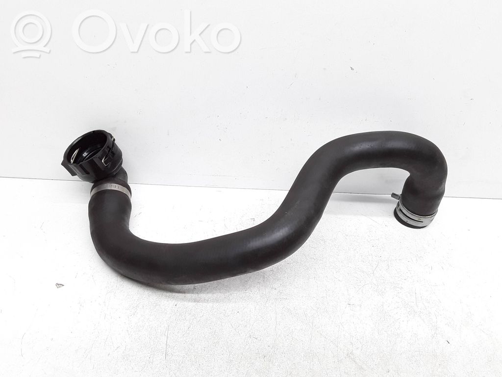 Volvo V40 Conductă/furtun lichid de răcire motor 