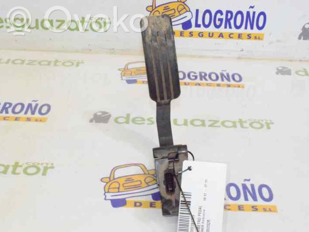 Dacia Dokker Accelerator throttle pedal 