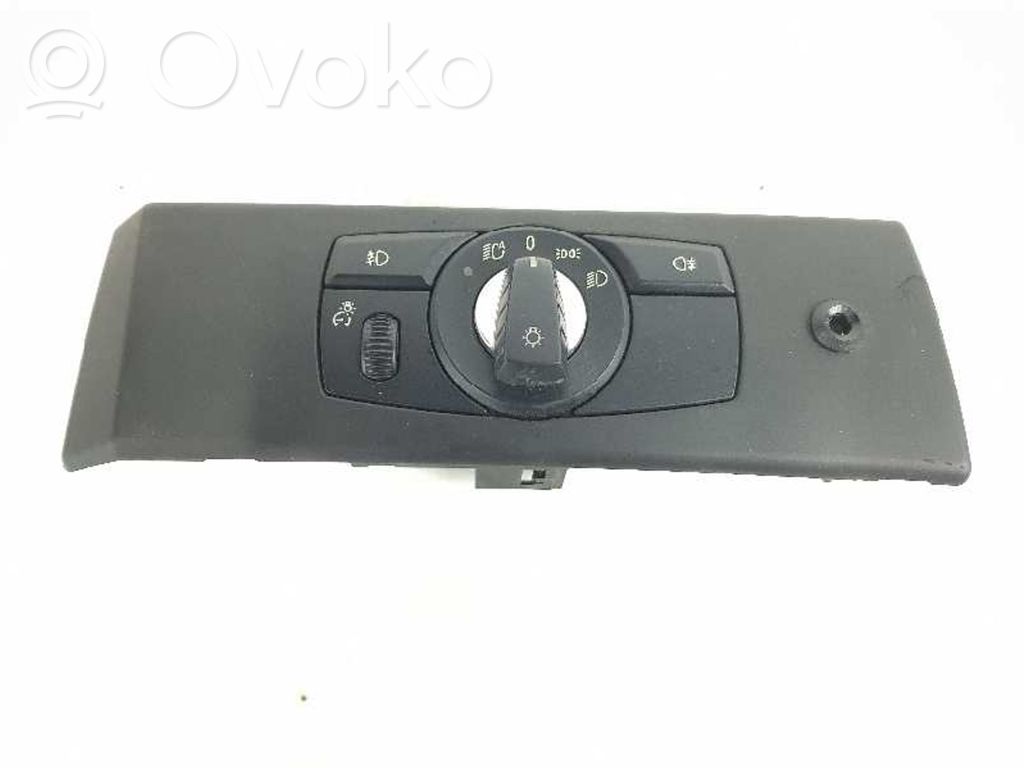 Light switch   61319134726,6988565,33295201