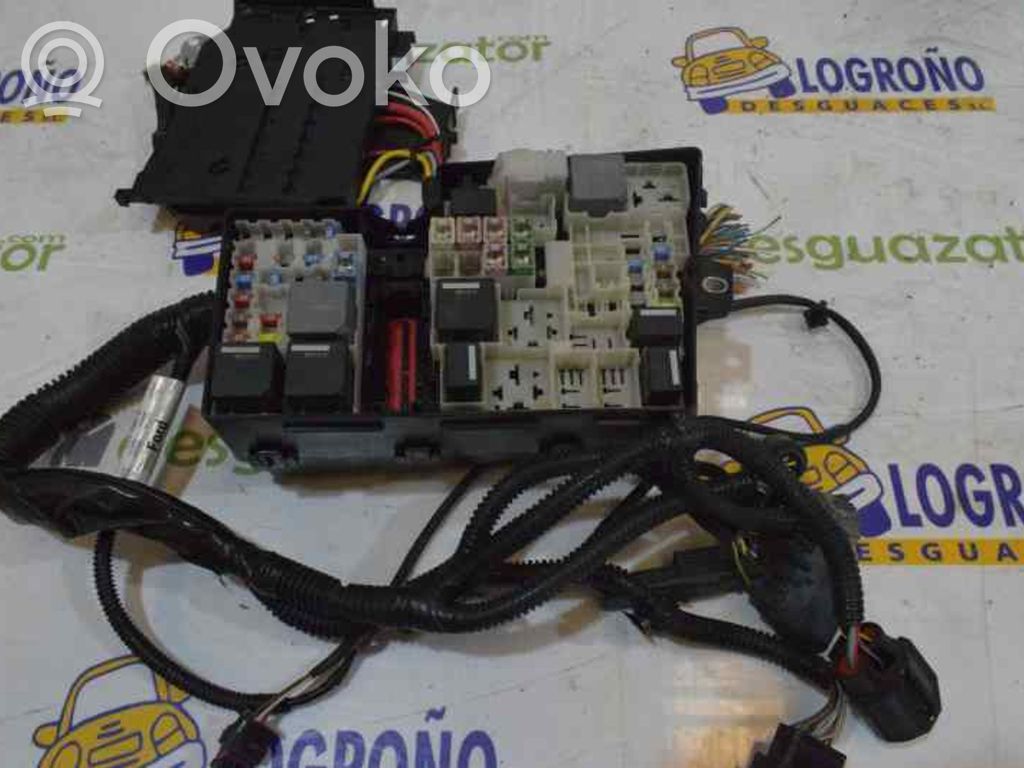 Sulakemoduuli   AV6T14A067AB,E00027328,E02345500