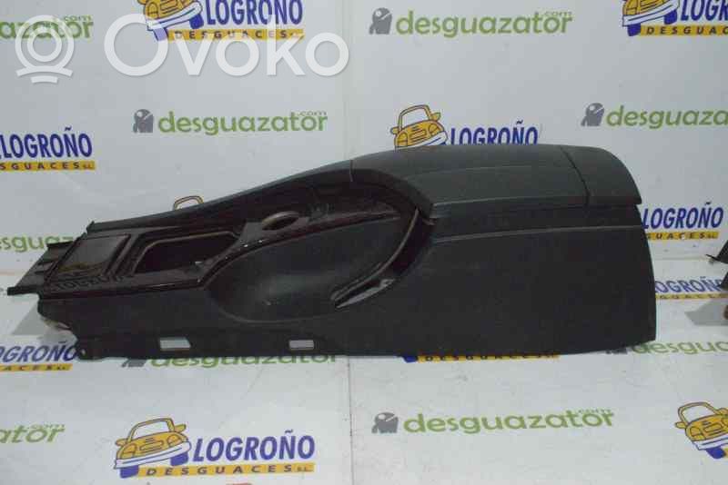 BMW 7 E65 E66 Armrest 