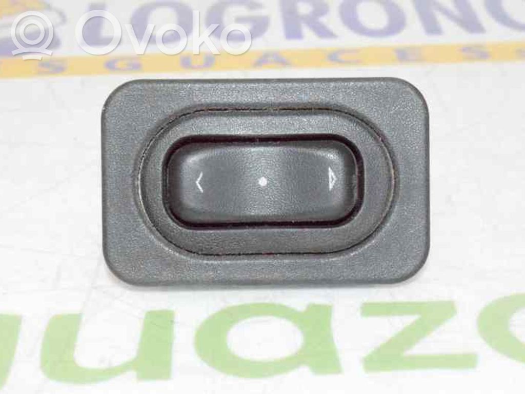 Electric window control switch   24411032