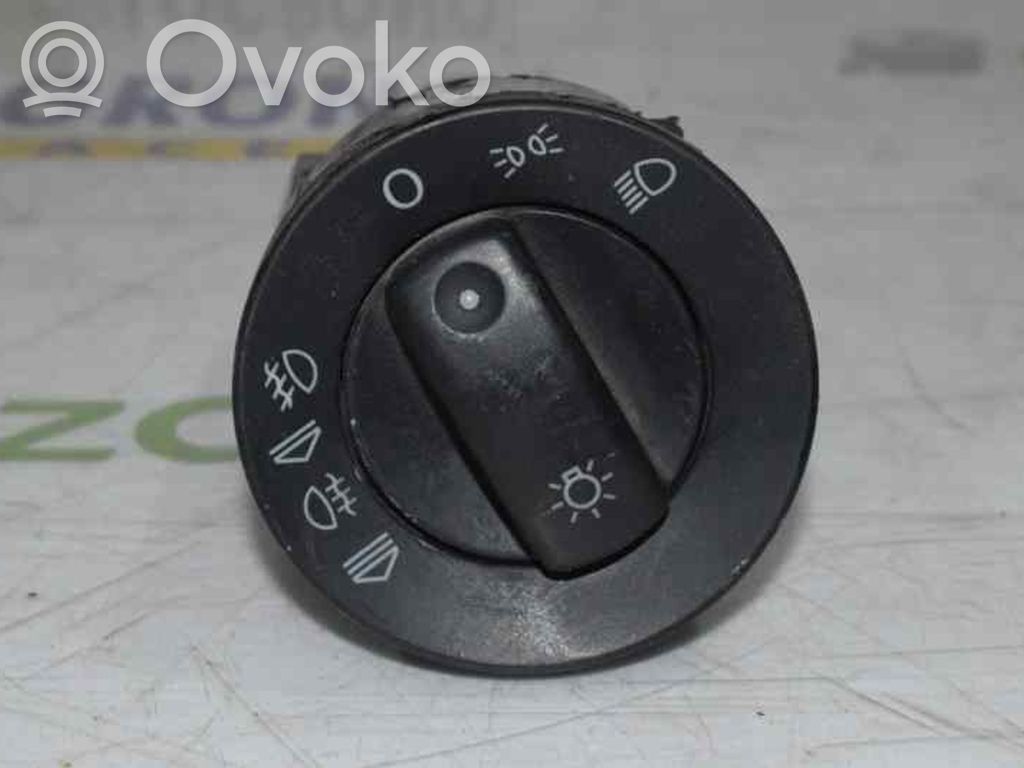 Audi A4 S4 B6 8E 8H Interruptor de luz 