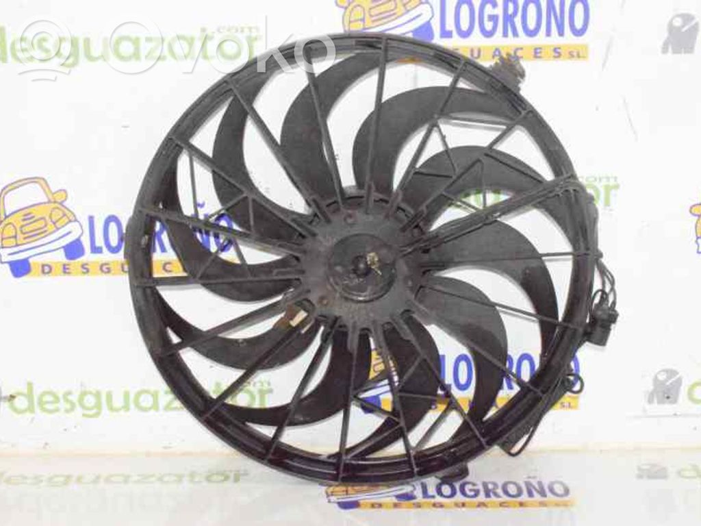 BMW 7 E38 Elektrisks radiatoru ventilators 