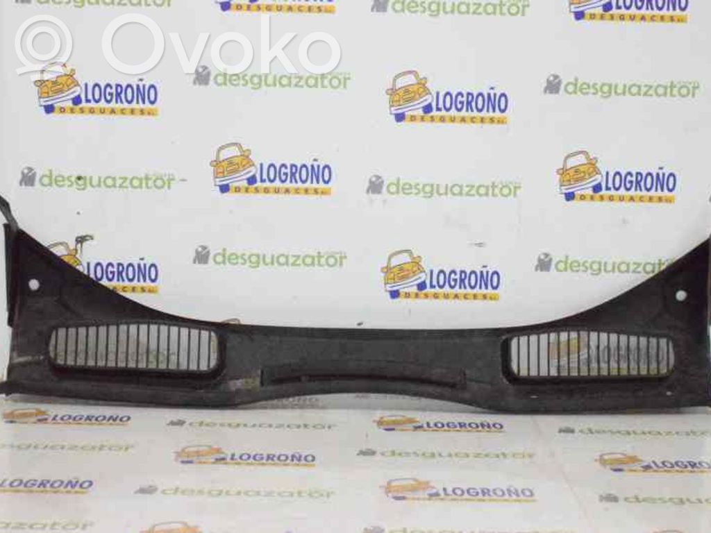 Ford C-MAX II Wiper trim 