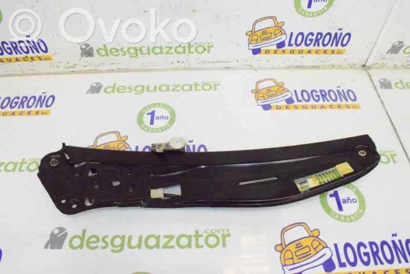 Regulador manual de la ventanilla trasera   51357202481,7024813E