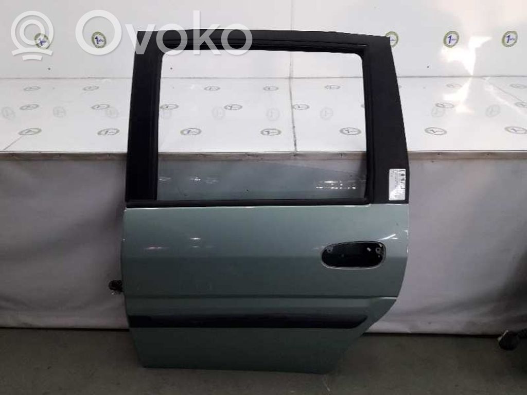 Hyundai Matrix Puerta trasera 