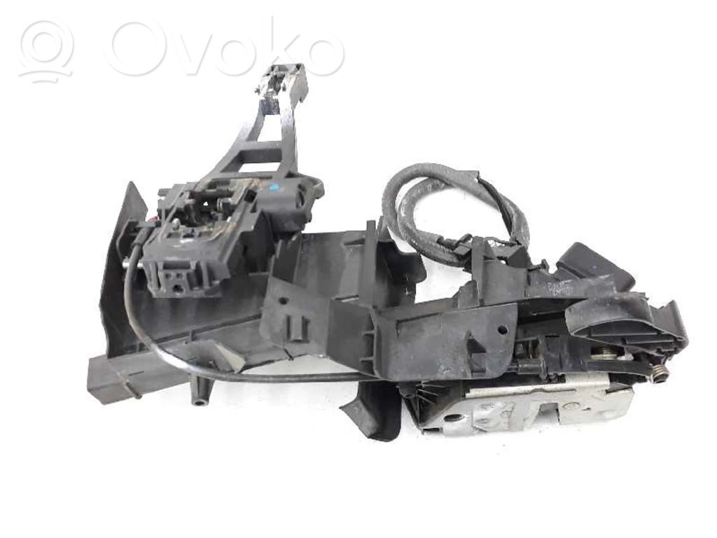 Ford Focus Front door lock 