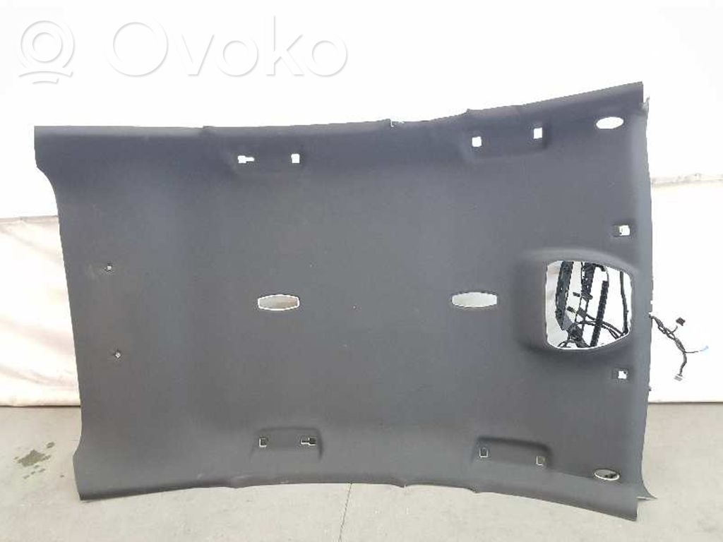 Ford Focus Headlining 