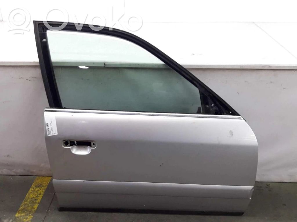 Puerta delantera   4A0831052A,4A0831052A,GRISPLATA