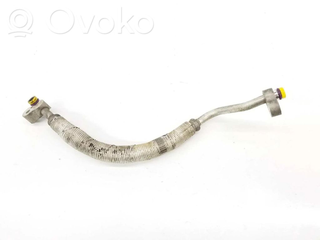 BMW 3 E92 E93 Ilmastointilaitteen putki (A/C) 