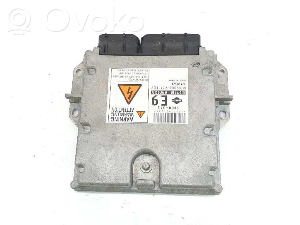 Nissan Primera Engine control unit/module 