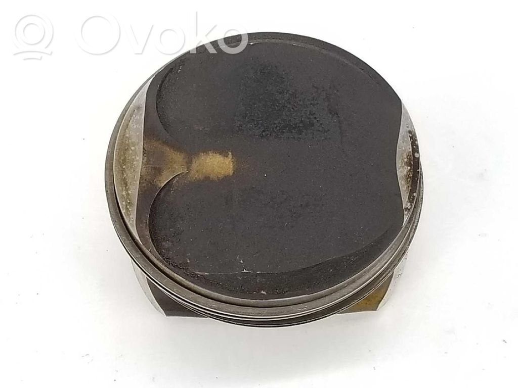 BMW 3 E92 E93 Piston 