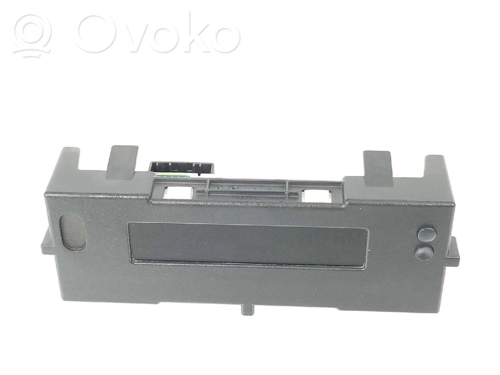Renault Clio III Monitor / wyświetlacz / ekran 