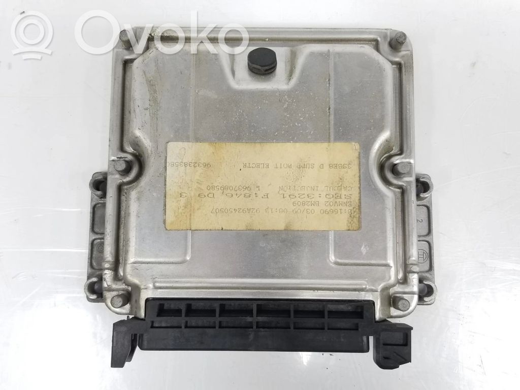Peugeot 406 Engine control unit/module 
