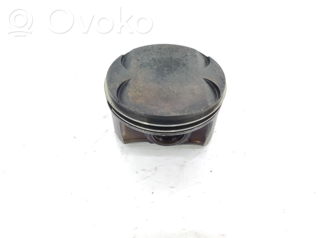 BMW 3 E46 Piston 