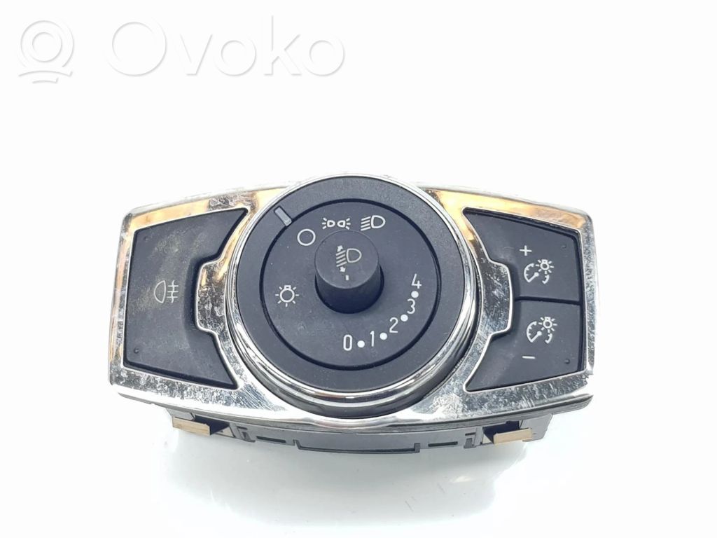 Ford Transit -  Tourneo Connect Interruptor de luz 