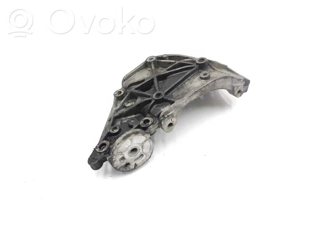 Generator/alternator bracket   5706J5,5706J5
