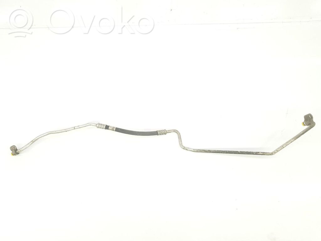 BMW 3 E90 E91 Ilmastointilaitteen putki (A/C) 