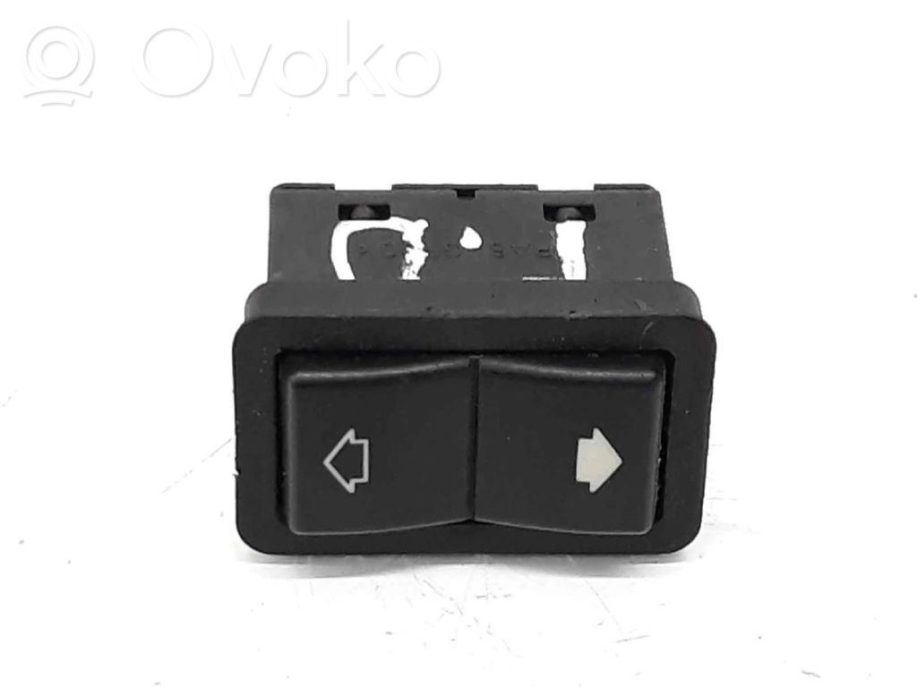 Electric window control switch   8368974,61318368974