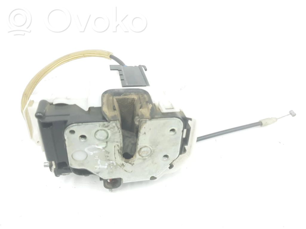 Peugeot Bipper Front door lock 
