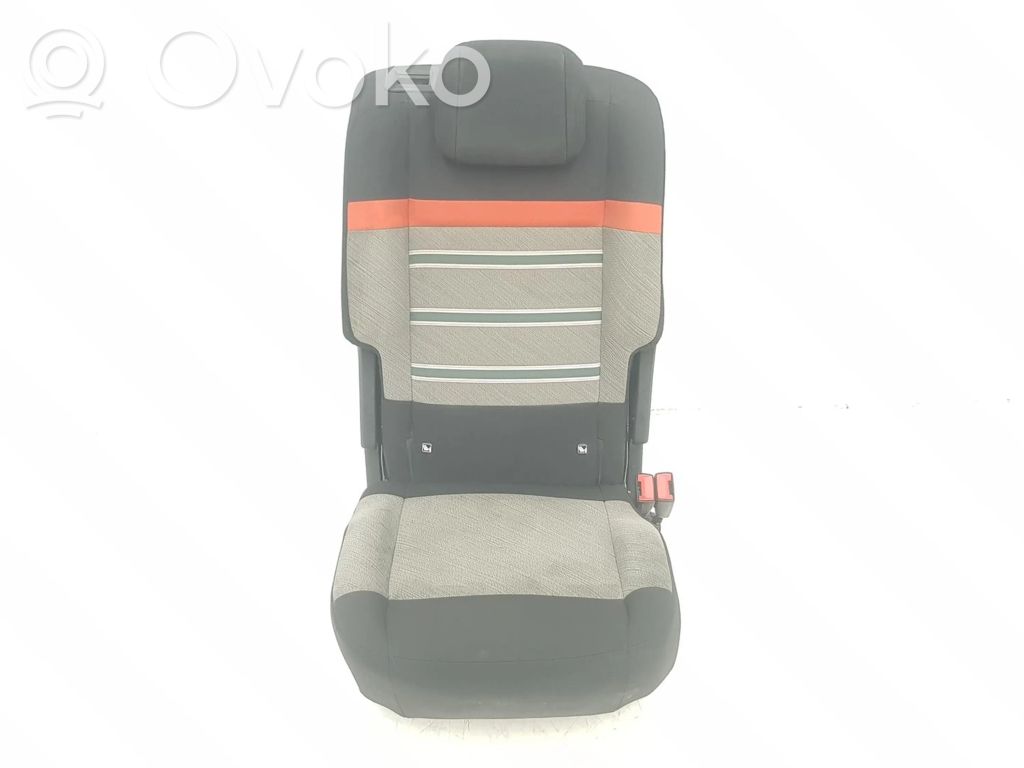 Citroen Berlingo Toisen istuinrivin istuimet 