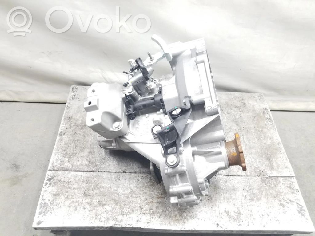 Seat Ateca Manualna 5-biegowa skrzynia biegów 