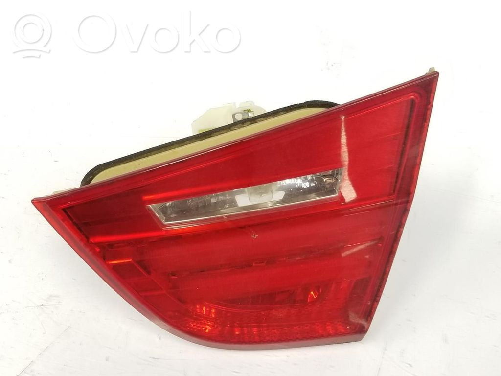 BMW 3 E90 E91 Lampă spate în capacul portbagajului 