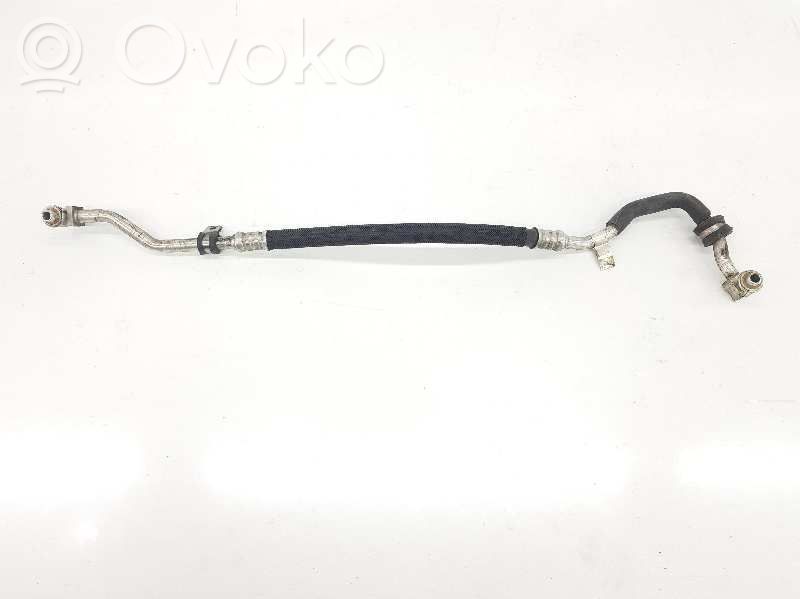 Ilmastointilaitteen putki (A/C)   670004933,670004933