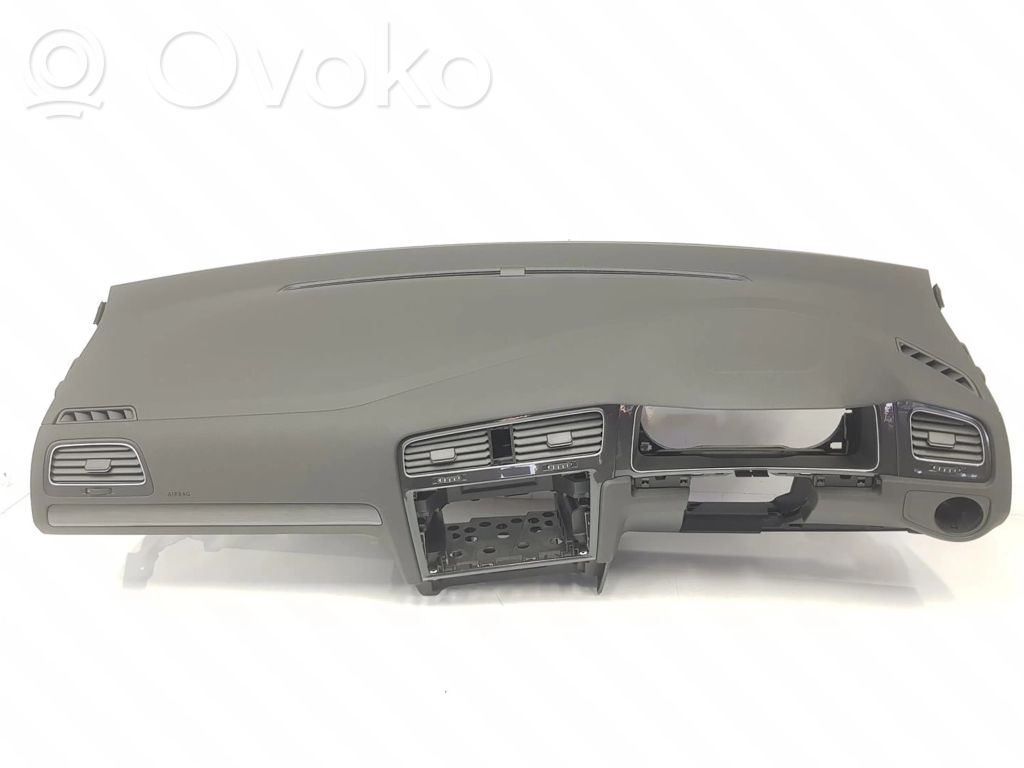 Volkswagen Golf VII Bord 