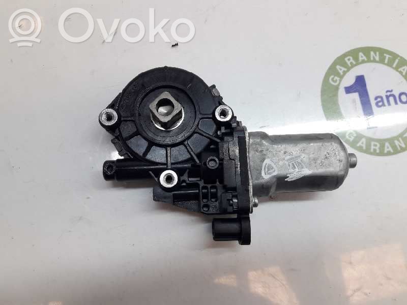 Suzuki Grand Vitara II Moteur de lève-vitre de porte avant