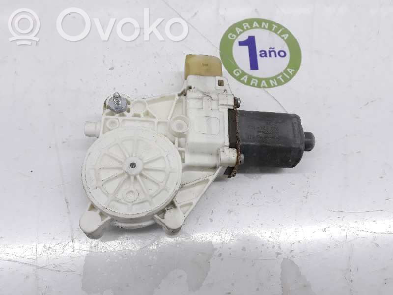 Motor del regulador de la ventanilla de la puerta delantera   67626927027,0130822226,6927027996624102
