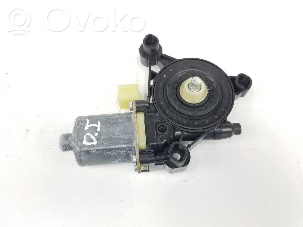 Volkswagen Golf VII Motor macara geam ușă față 