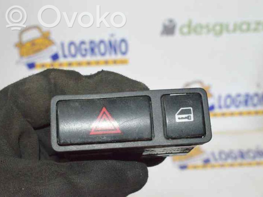 Other switches/knobs/shifts   61318368920,8368920