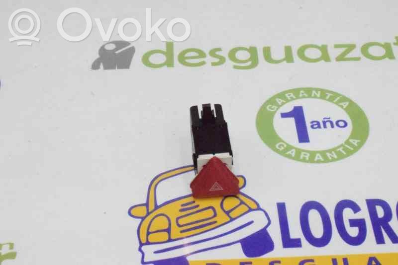Volkswagen Golf V Interruttore luci di emergenza