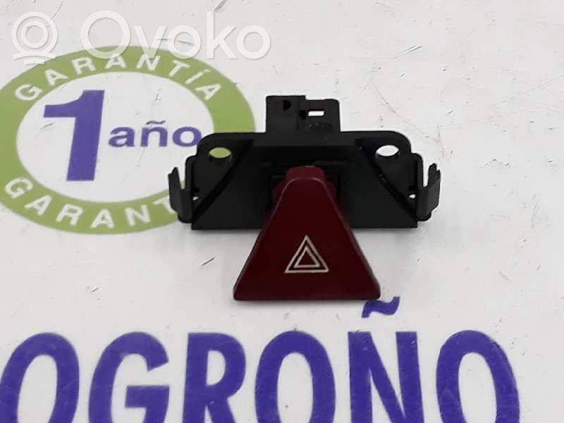 Botón interruptor de luz de peligro   6554J7