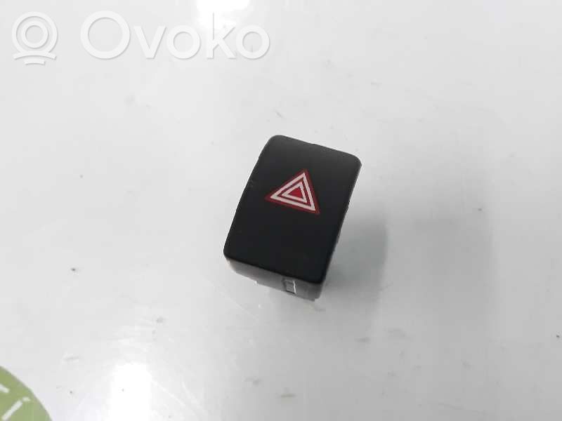 Toyota C-HR I Botón interruptor de luz de peligro 