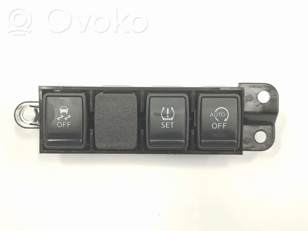 Nissan Juke I F15 Otros interruptores/perillas/selectores 
