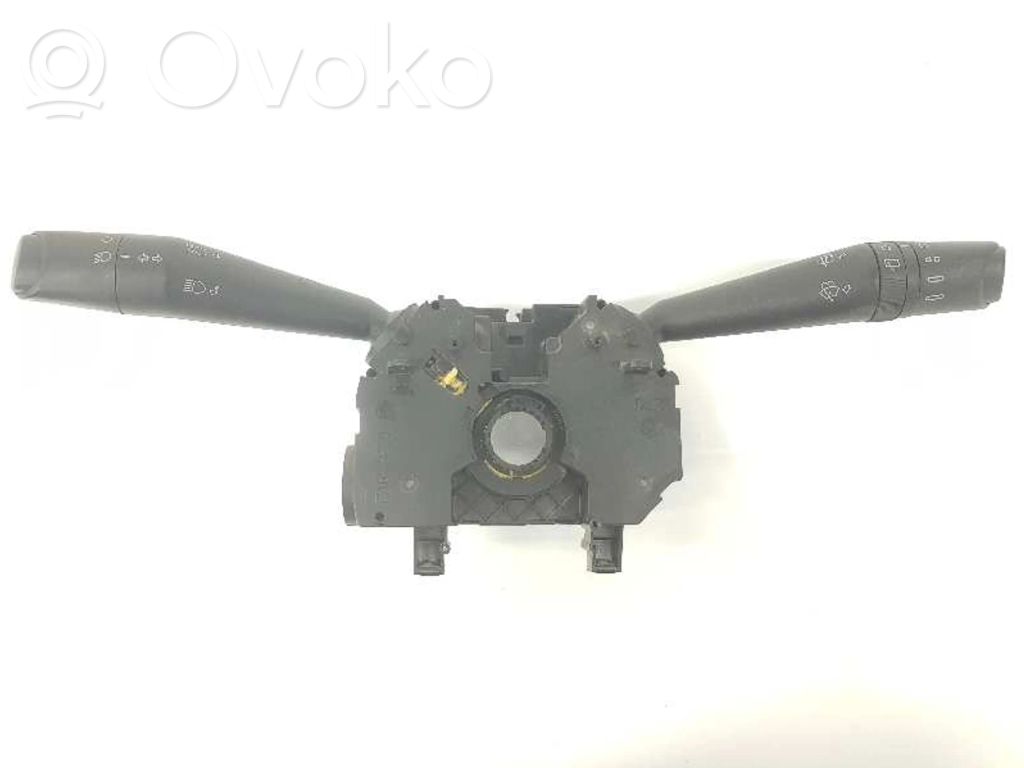 Fiat Panda III Steering wheel buttons/switches 