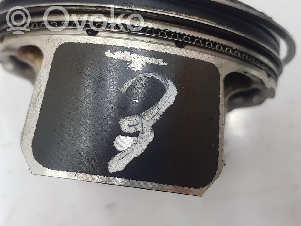Mazda 3 II Pistón 