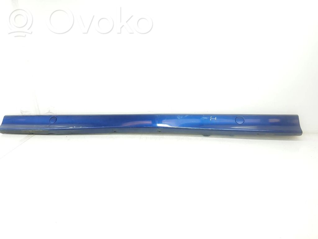 BMW 3 E36 Kynnyksen/sivuhelman lista 